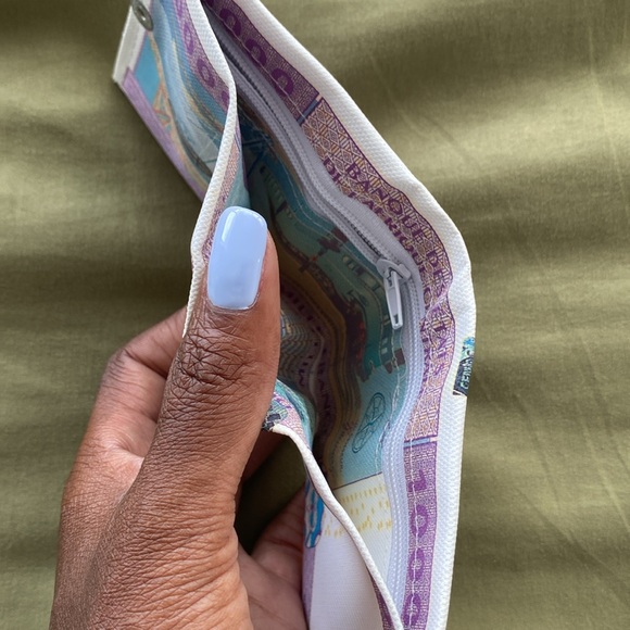 Wallet - Picture 3 of 3